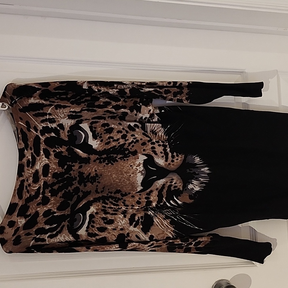 Host's pick🎉 ✨️Sweater - Picture 2 of 4